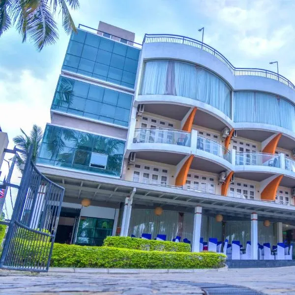 Ceylon Sea Hotel, hotel en Mawella