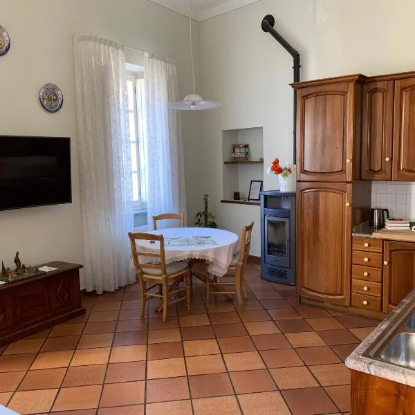 Paluvacanze, Cuore del centro storico, hotel din Aosta