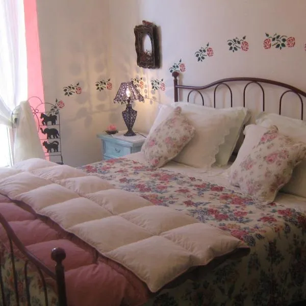 艾弗塔卡梅瑞爾特拉茲酒店，柯爾尼利亞的飯店