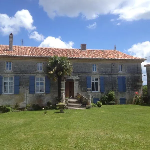 LE MOULIN A VENT, hotel in Lusignac