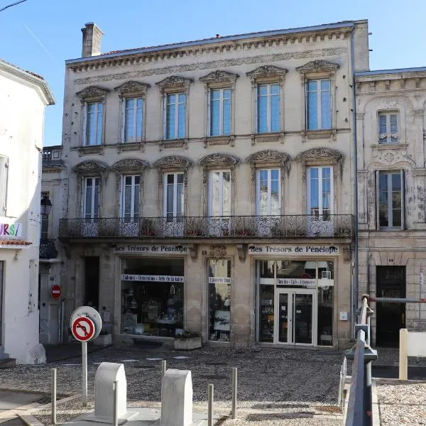 Residence du marche, hotel in Saint-Simon-de-Bordes