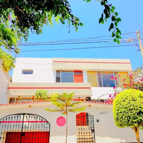 Santa Victoria House, hotel en Chiclayo
