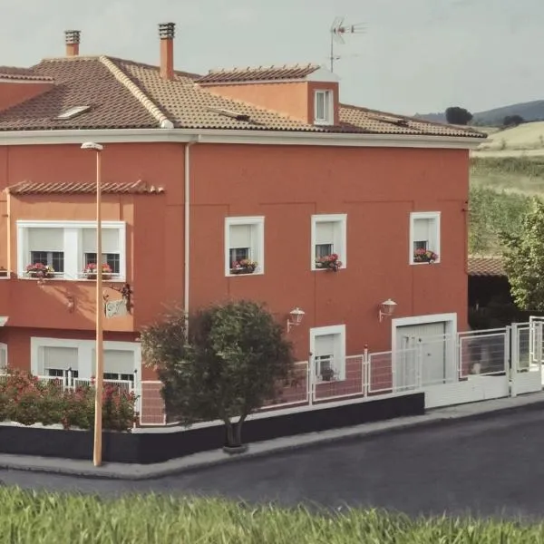 APARTAMENTO 3, 6 Pax CASA RURAL EL SAUCE A 2 KM DE CUENCA, hotel en Villar del Maestre