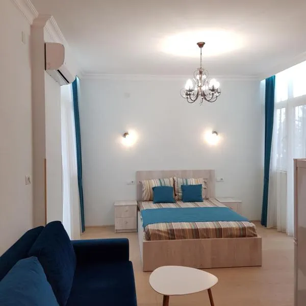 Lux Apartment 3, viešbutis mieste Makhinjauri