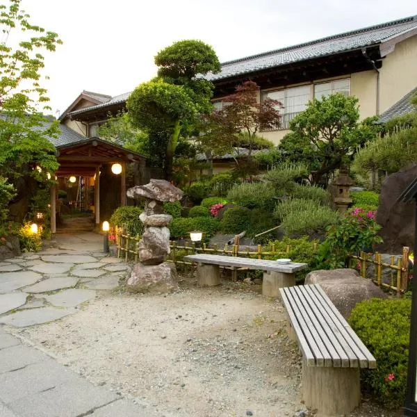 Kikori, hotel Fuefukiban