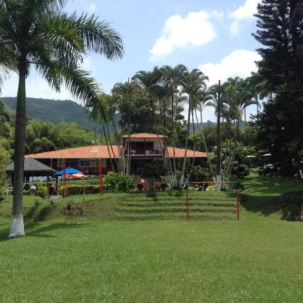 Finca El Sueño De Mi Abuelo, hotell i Marsella