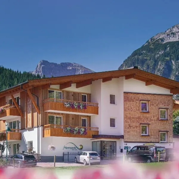 Alphaus Aparthotel, hotel v destinaci Pertisau