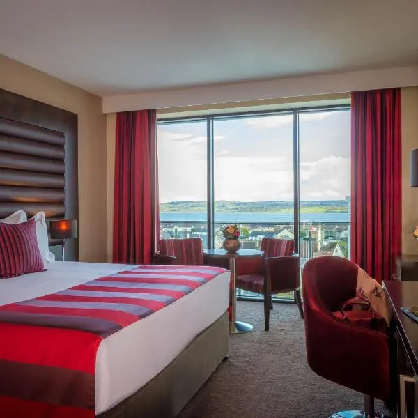 Loughrea Hotel & Spa, hotel in Ballaba