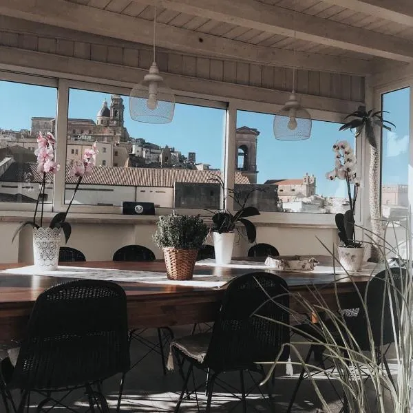 Attico Da Rosa con vista spettacolare a 360 gradi, hotell i San Michele di Ganzaria