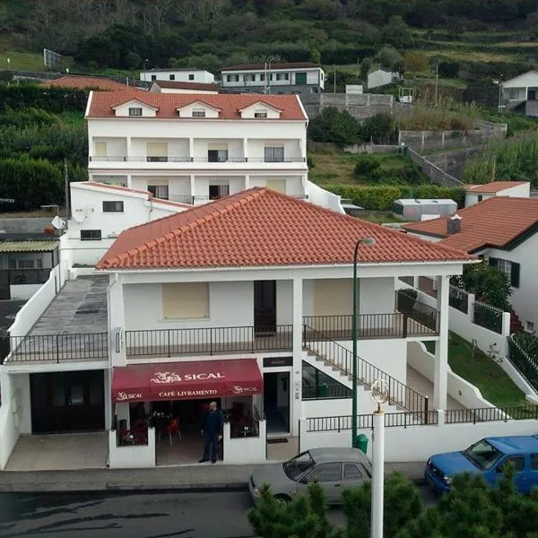 Residência Livramento, hotel en Fajã de Santo Amaro
