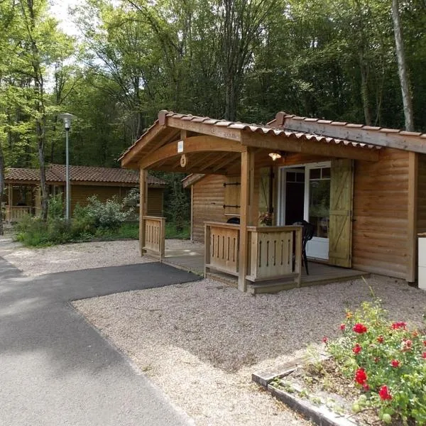 Les Chalets du Lac Amnéville Galaxie, hotel v destinaci Amnéville