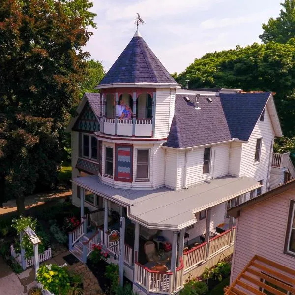 Bondy House Bed & Breakfast, hotel in Amherstburg