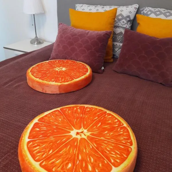 Hamina Orange Apartments Loft, hotel in Klamila