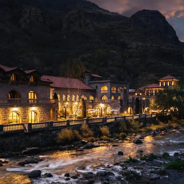 Tufenkian Avan Dzoraget Hotel, hôtel à Dzoraget