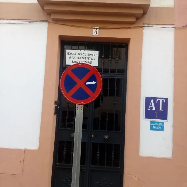 Casa Turistica Termas aparcamiento y desayuno incluido, hotel en Mérida