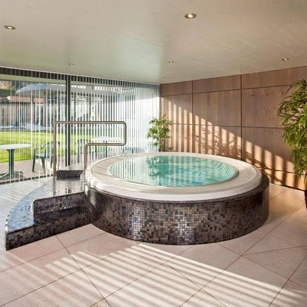 Logis Hotel Restaurant Muller – hotel w mieście Niederbronn-les-Bains