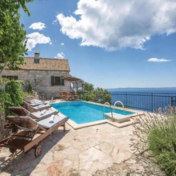 Holiday House Brela, hôtel à Brela