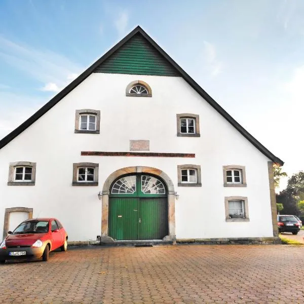 Große Bauernhaus Ferienwohnungen bis 100qm mit E-Bike-Verleih, hotel em Bad Rothenfelde