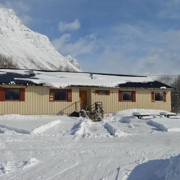 Lyngenfjord, Frøyas hus, hotel di Olderdalen