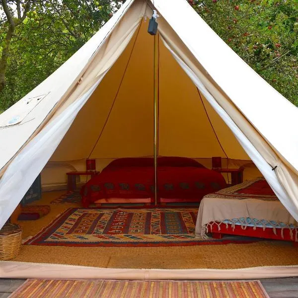 Podere di Maggio - Glamping tent 3, hótel í Santa Fiora