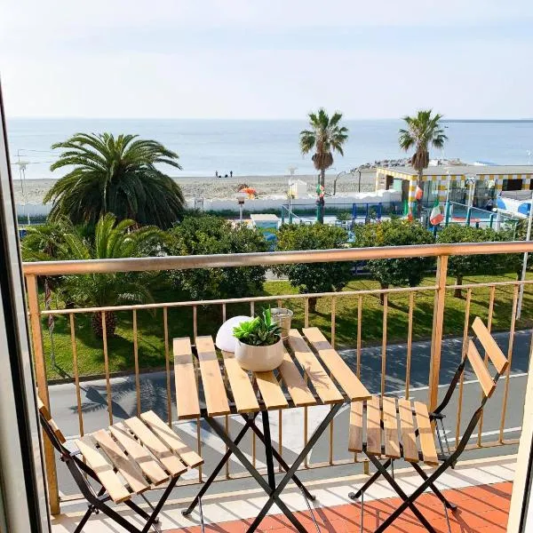 La casetta di nonno Vittorio, hotel v destinácii Albissola Marina