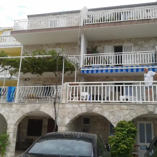 Apartments Lončarević, hotel v Slano