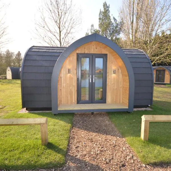 Camping Pods, Carlton Meres Holiday Park, hotel i Rendham