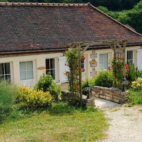 LE GOLURET Chambres & Table d'hôtes - Espace Bien Être, hôtel à Arsonval