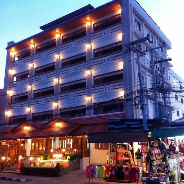 Riverfront Hotel Mukdahan, hotel in Ban Nong Aek