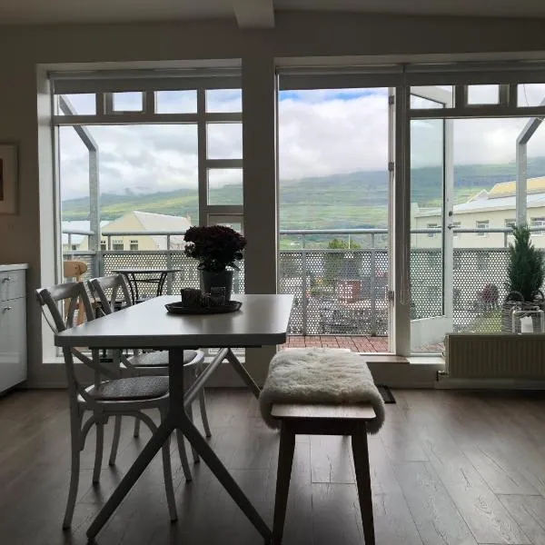 Day Dream Kaupvangsstræti 19, hotel in Akureyri