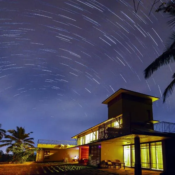 Homestay Namaha, hotel v destinaci Meppādi