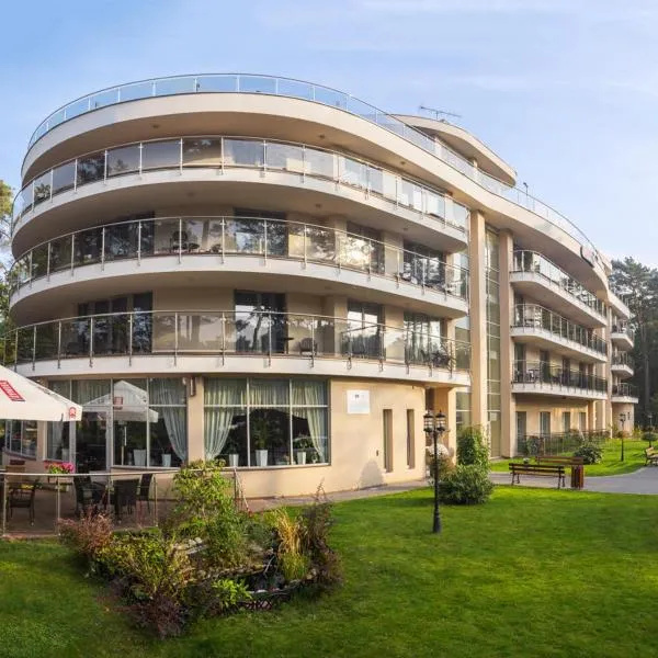 Grand Kapitan Medi Spa - POKOJE OZONOWANE, hotel in Ustronie Morskie