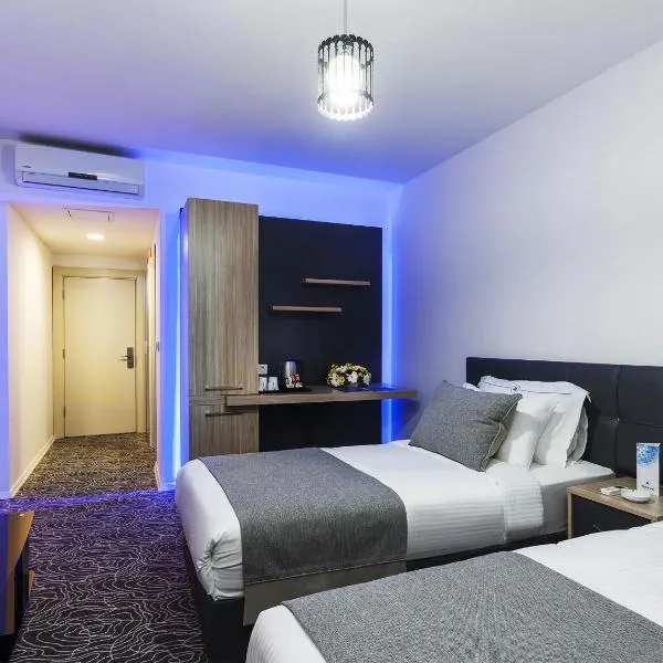 Merze Suite Konaklama, hotel v destinácii Beylikduzu