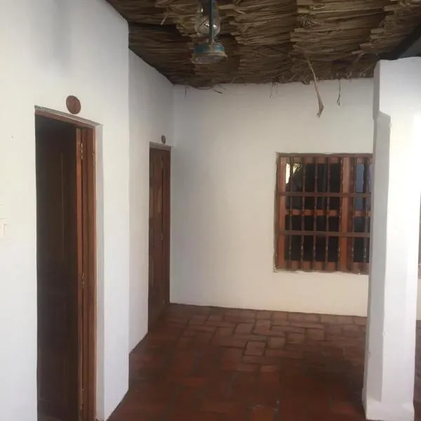 LA CHOZA, hotel di Mompos