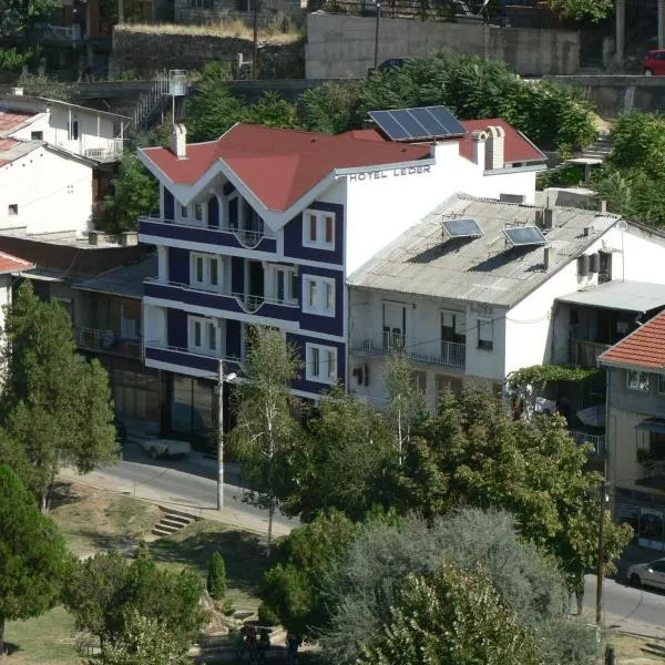 Hotel Leder, hotell i Kočani