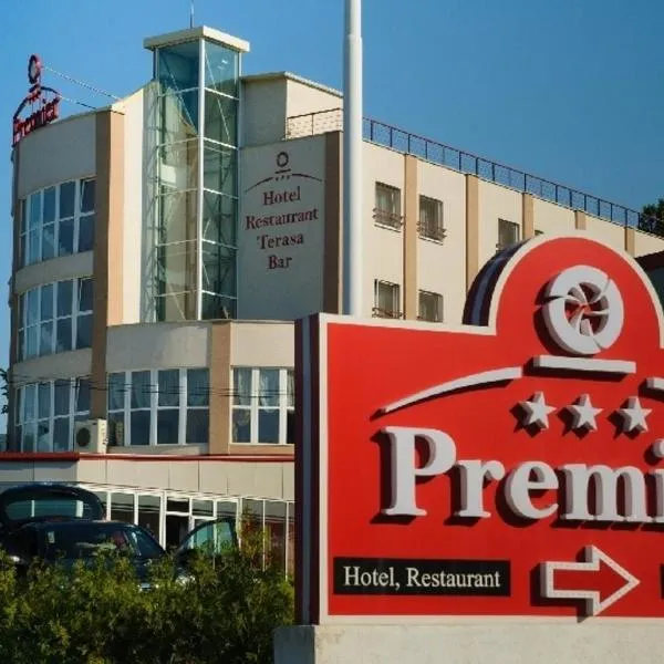 Hotel Premier Botosani، فندق في بوتوساني