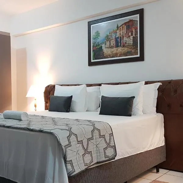 B & A Suites Inn Hotel - Quarto Luxo Gold, hotel em Anápolis