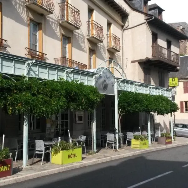 Hôtel Restaurant Aux Armes D'Estaing - KB HOTEL GROUP, hotell i Florentin-la-Capelle
