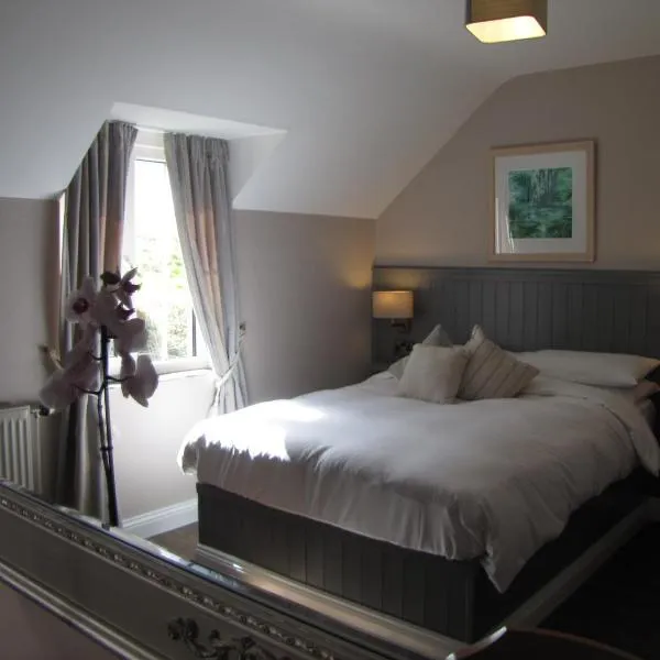 Rolfs Country House, hotel in Schull