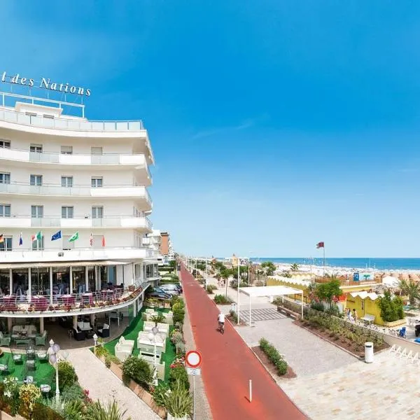 Hotel Des Nations - Vintage Hotel sul mare, hótel í Riccione