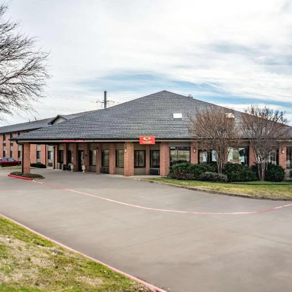 Econo Lodge Inn & Suites, hotel v destinaci McKinney