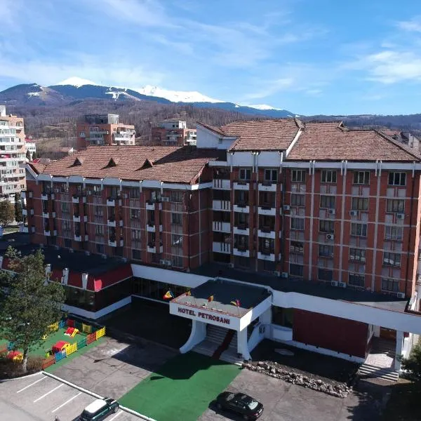 Petrosani Camere de Inchiriat - Hotel Petroshani srl, hotel v destinaci Petrosani