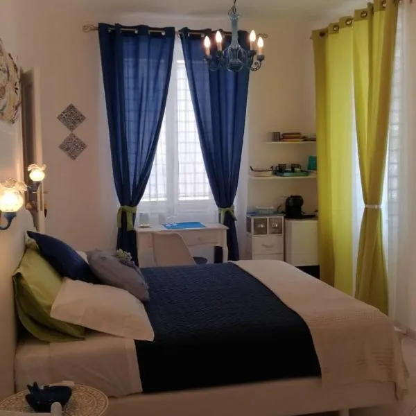 Sorrento Penthouse Suites, hotel v destinaci Sant'Agnello