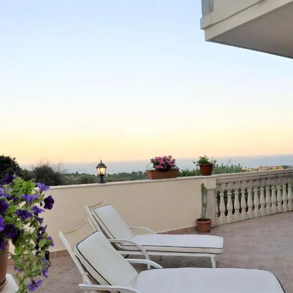 Il Belvedere vicino Taormina, hôtel à Nizza di Sicilia