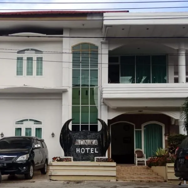 Hotel Monika, hotel di Rantepao