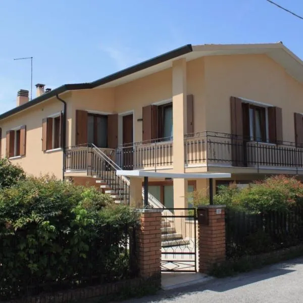 casa vacanza Pina, viešbutis mieste San Trovaso