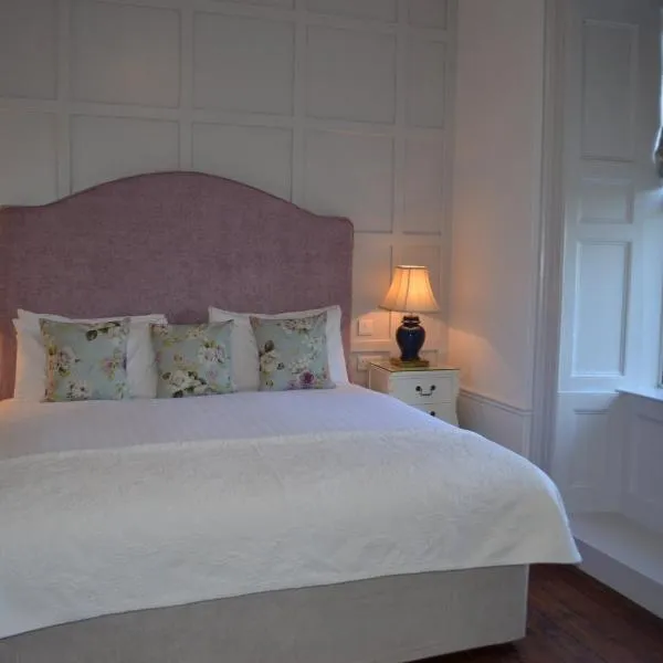 The Listowel Arms Hotel, hotel en Templeglantine