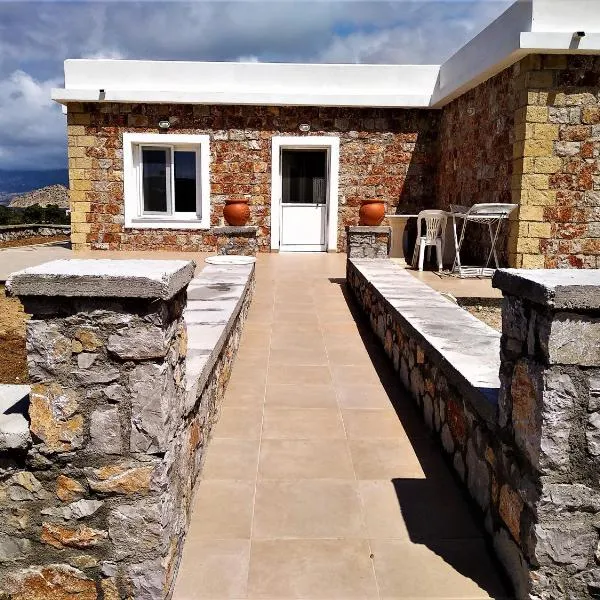 Evans Villa 2, hotel em Arkasa