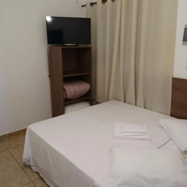 Practic Pousada, hotel v destinaci Aparecida