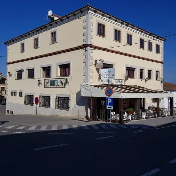 Hotel Carvajal, hotel in Serrejón